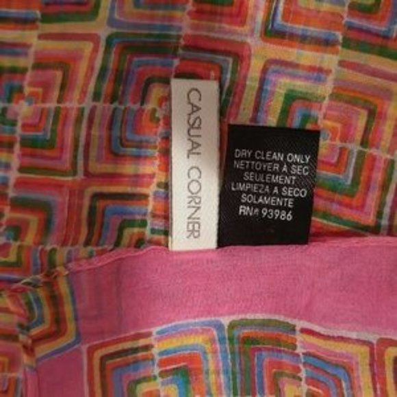 Casual Corner Vintage Silk Semi-Transparent Geometric Scarf - Picture 3 of 6